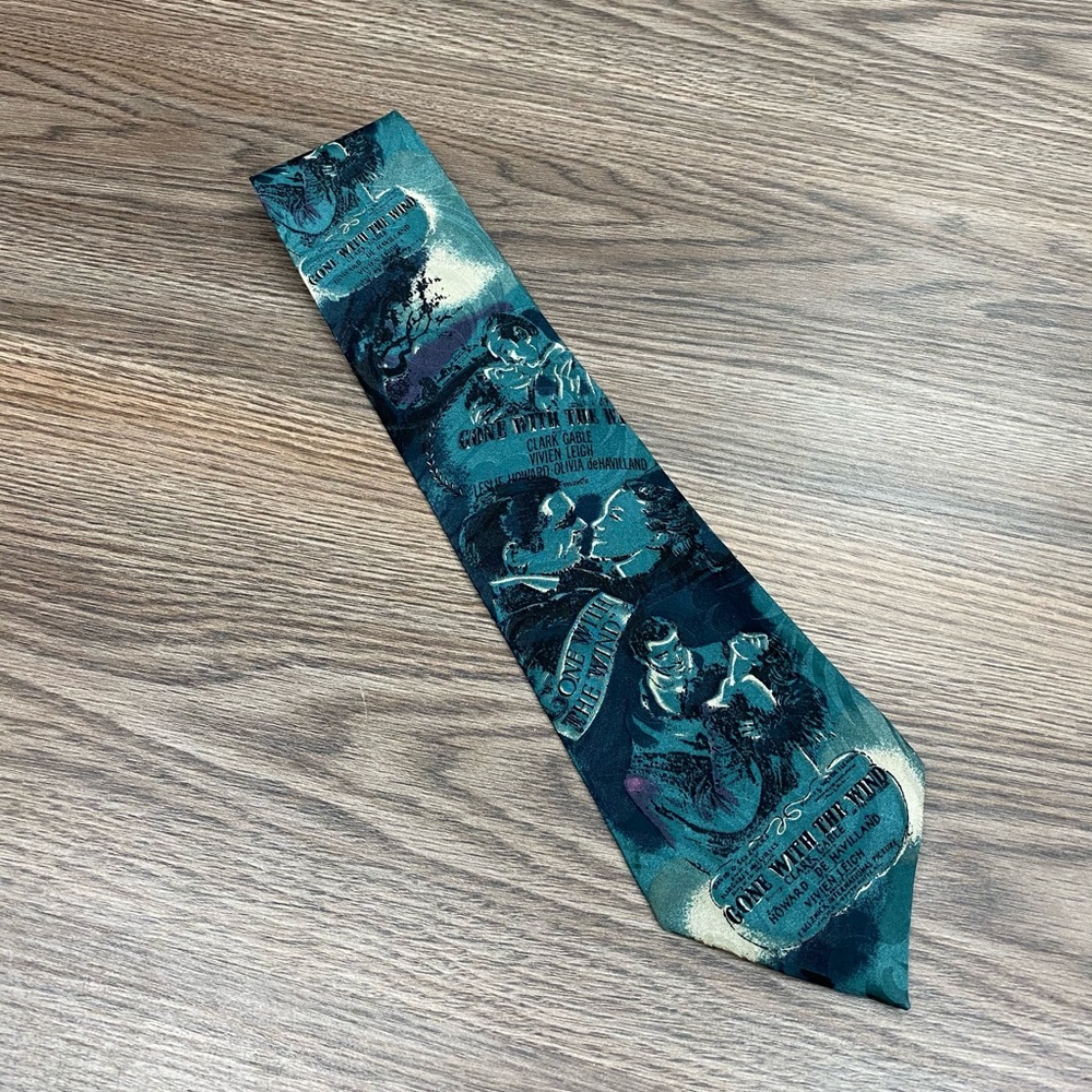 Morgan Hart Gone With The Wind Pattern Tie